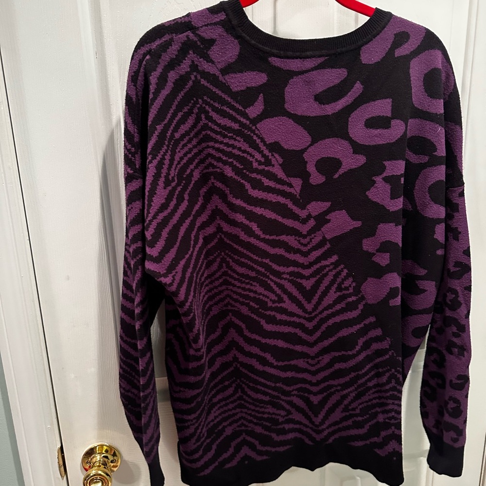 IMAN Women’s Sweater with Purple and Black Animal Print